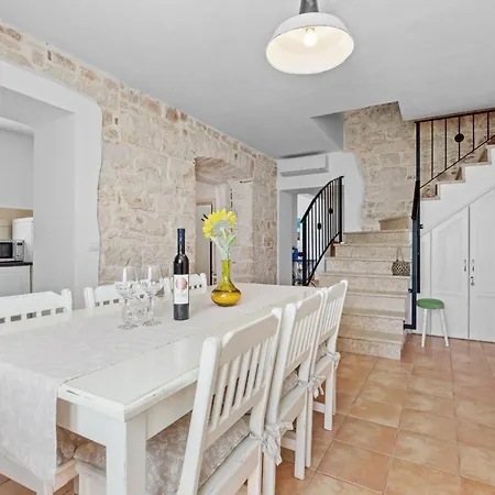 Fuma Up To 6 Persons With Private Pool & Sea View In Istria Bale