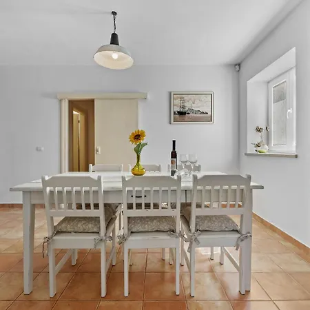 Fuma Up To 6 Persons With Private Pool & Sea View In Istria بالي
