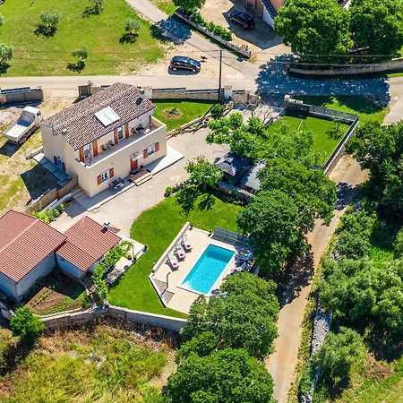 Fuma Up To 6 Persons With Private Pool & Sea View In Istria فيلة